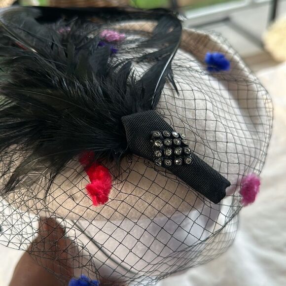 Juan ELL Vintage Pom Pom Church Hat main image 5